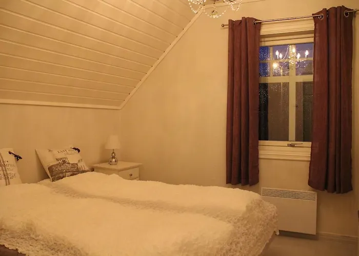 Casa de Férias Skomakergarden Ulsteinvik