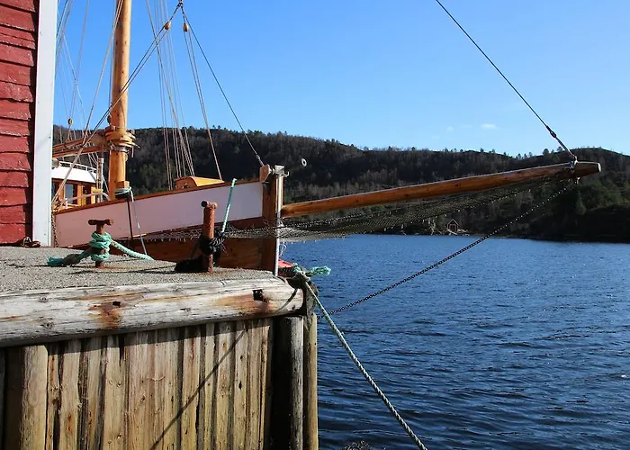 Feriehus Skomakergarden Ulsteinvik
